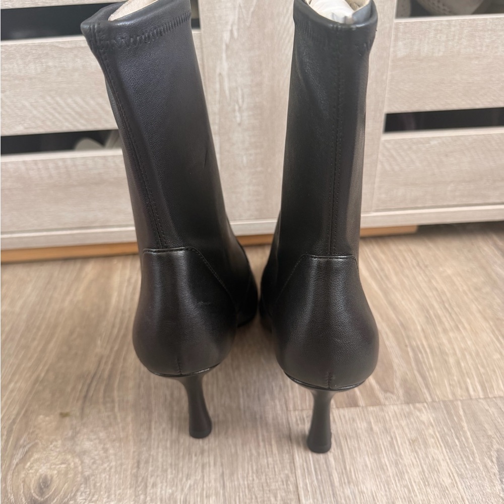 Boots - Picture 3 of 3